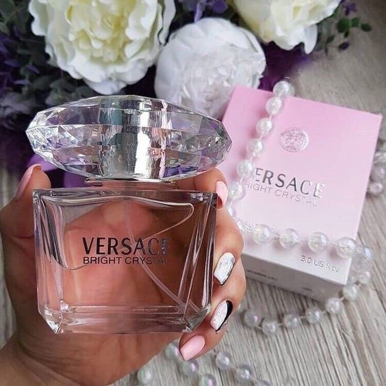 عطر ادکلن ورساچه مدل کریستال برایت VERSACE Bright crystal.jpg